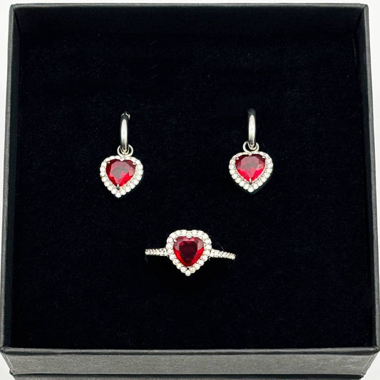 Set orecchini e anello cuore