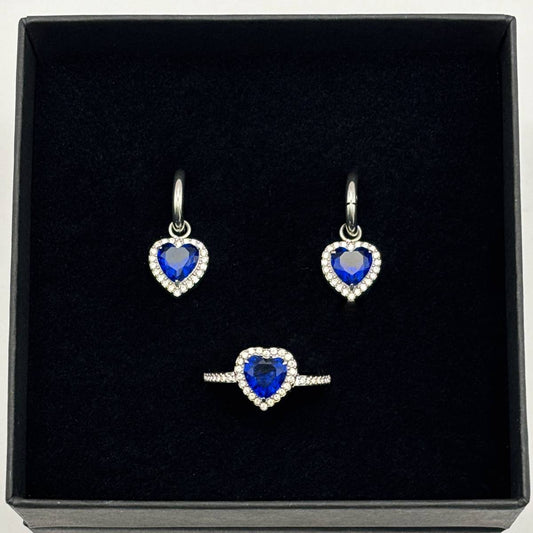 Set orecchini e anello cuore